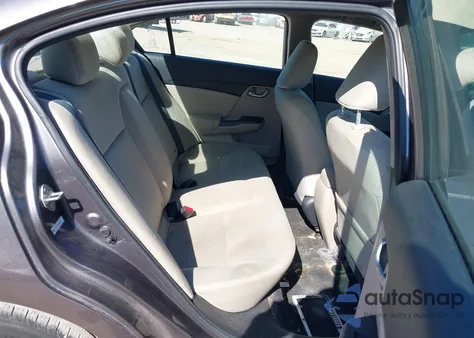 2013 Honda Civic Lx z USA, uszkodzony, nr VIN 19XFB2F55DE012385